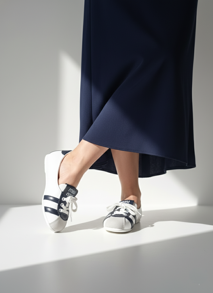 کتونی سرمه ای